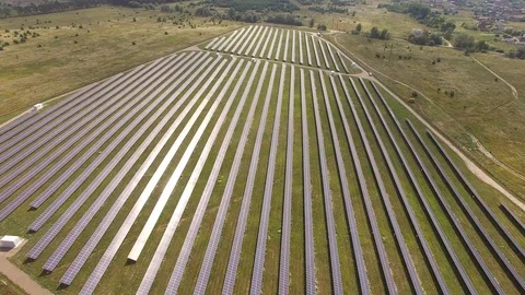 Sun_Electrical_Plant_Solar_Panel_Perpective_View 스톡 동영상 105547102