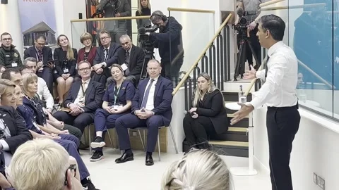 Sunak stresses commitment to integrity following Zahawi sacking Stock-Footage 231692419