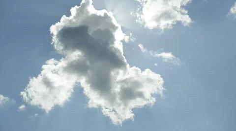 Sunbeam coming through cloud Stock Footage 618987