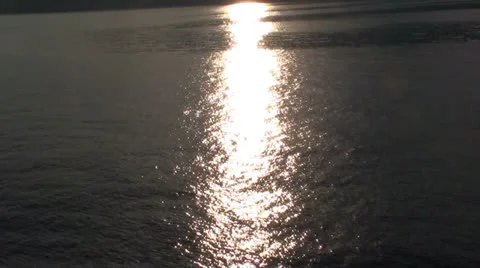 Sunbeams at sea Vidéo 24673583