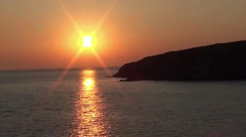 Sunbeams of the sunset on the sea Stock Footage 21603405