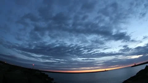 Sundawn at sea 스톡 동영상 11286942
