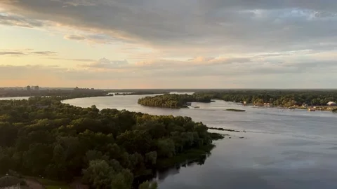 Sundown and view from the top on the river Dnipro, Obolon district, Kyiv, Ukr Stock-Footage 317176569