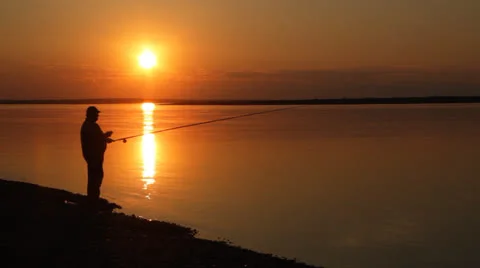 Sundown on river. 19 Stock Footage 25914503