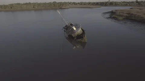 Sunken Boat Medium Orbit D-Log 库存影片 89855186