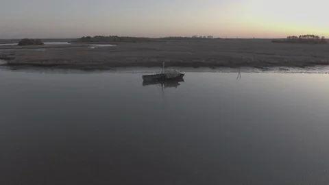 Sunken Boat Wide Push Drone D-Log 库存影片 89882323