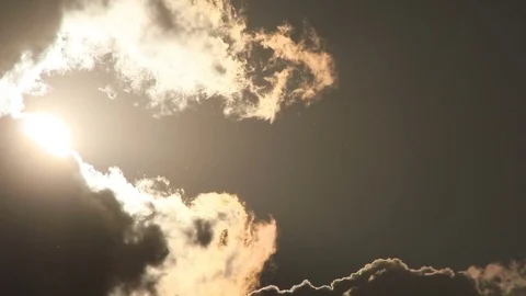 Sunlight accelerates cloud Stock Footage 81452502