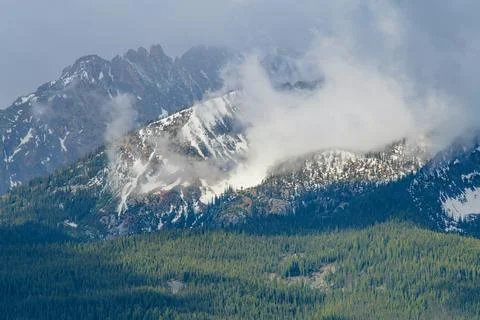 Sunlight and storm in the Sawtooth Range, central Idaho Stock Photos