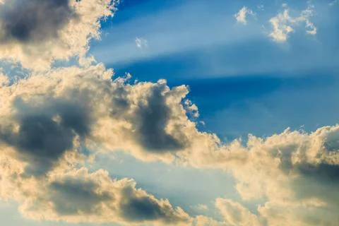 Sunlight with cloud on blue sky Foto stock