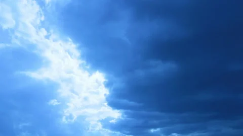 Sunlight in clouds Stock Footage 155412494