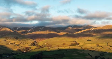 Sunlight on the hills Stock-Footage 123996468