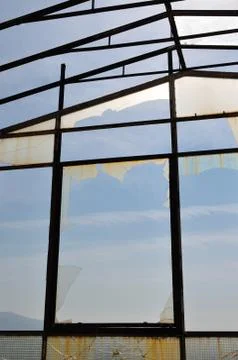 Sunlight reflected on broken glass Stock-Fotos