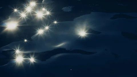 Sunlight reflecting on the surface of the water Stockbeeldmateriaal 93389669