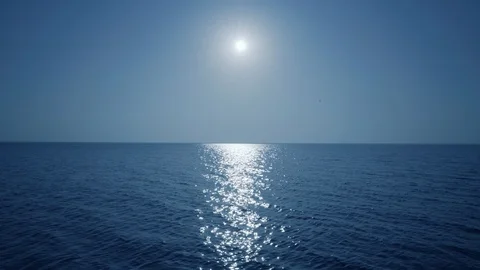 Sunlight on the sea level Stock Footage 107175462