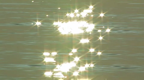 Sunlight on the water. 库存影片 1007631