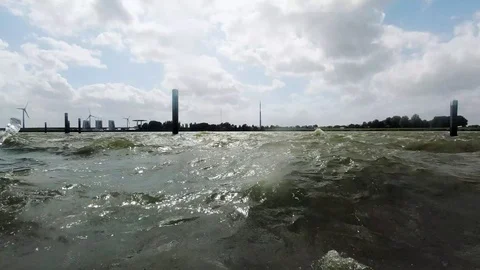 Sunlight on the waves in the harbour. 動画素材 116892626