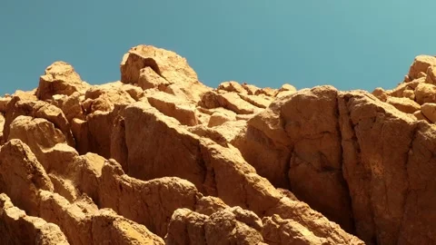 Sunlit Ibiza Limestone Rock Texture Vídeo Stock 331225790