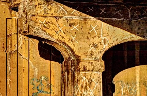 Sunlite Crumbling Infastructure Overpass Stock Photos