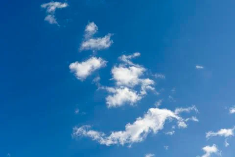 Sunny blue sky with clouds  in spring time . Foto stock