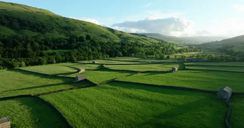 Sunny evening in Swaledale Stock Footage 343906783