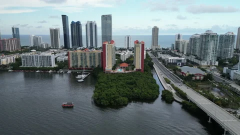 Sunny Isles Pull back Stock Footage 238771113