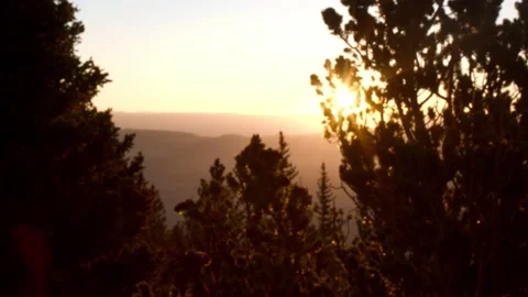 Sunny Mountain View Vídeos de archivo 132345652