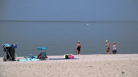 Sunny summer beach (8 of 10) Stock Footage 32283149