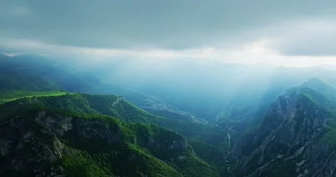 Sunrays Slowly Moving Around Vast Basin Valley Hidden Inside Mountain Range Stock Footage 300479964
