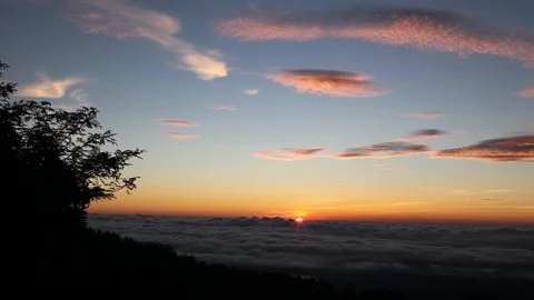Sunrise above the clouds, Mount Victoria, Chin State, Myanmar Video stock 123710610