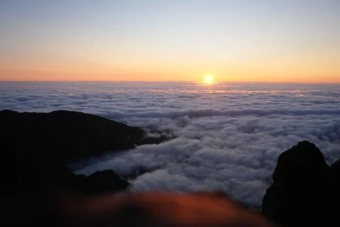 Sunrise Above Clouds at Pico do Arieiro Stock-Fotos