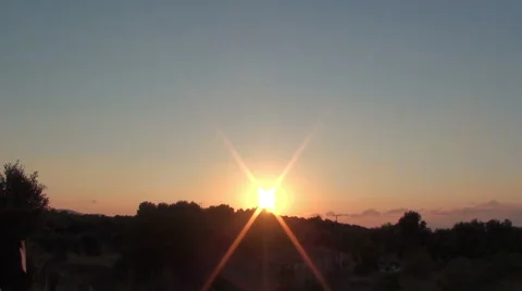 Sunrise above the hill Vidéo 41667551