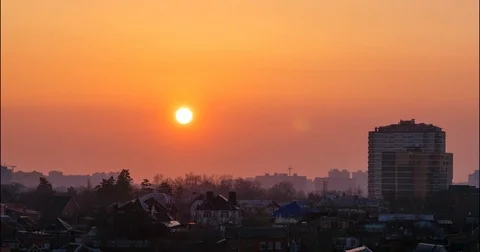 Sunrise against the backdrop of the cityscape Stock-Footage 74541512