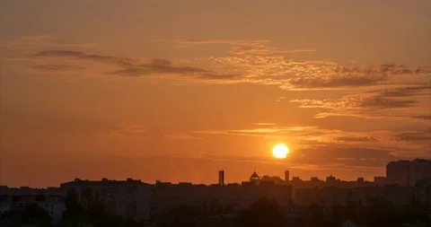 Sunrise against the backdrop of the cityscape Stock Footage 89606041