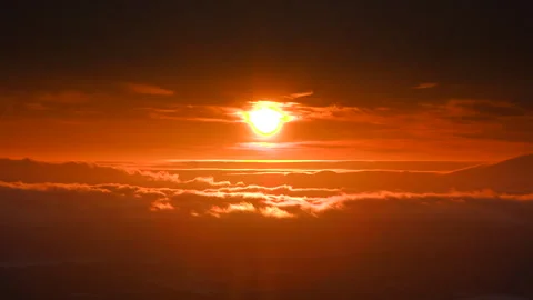 Sunrise and Sea of Clouds Stock-Footage 332216722