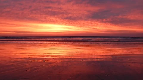 Sunrise at the beach Stock Footage 51555283