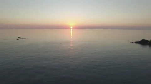 Sunrise at beach 動画素材 65185352