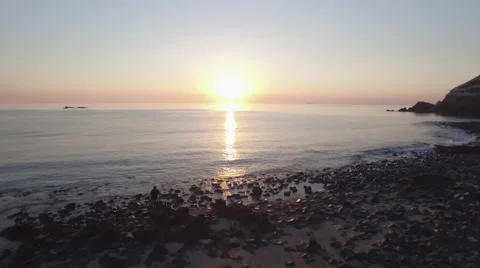 Sunrise at beach 動画素材 65185408