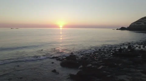 Sunrise at beach 動画素材 65185469