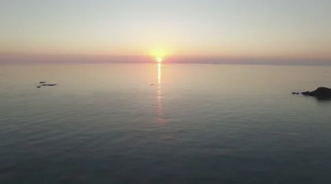 Sunrise at beach 動画素材 65185717