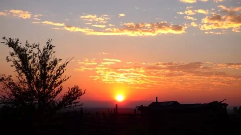 Sunrise Beautiful Clouds Видео 43009328