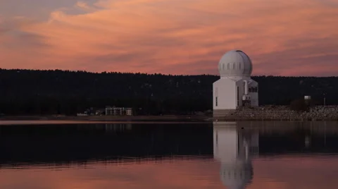 Sunrise on Big Bear Solar Observatory Vídeo Stock 48000760