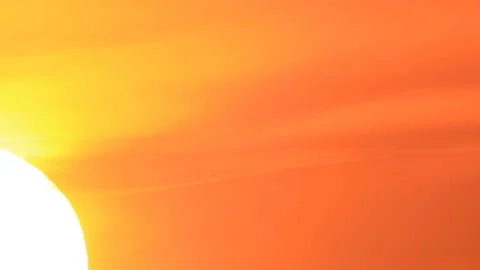 Sunrise bright sun Stockbeeldmateriaal 99626572