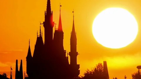 Sunrise from the castle 스톡 동영상 82389665