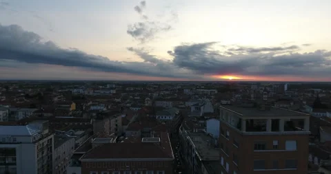 Sunrise in the city Video stock 147680791