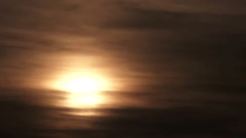 Sunrise Close Up Through Hot And Hazy Sky Video stock 152188763