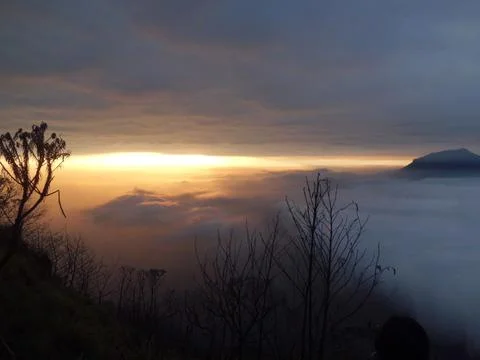 Sunrise cloud view Stock Photos