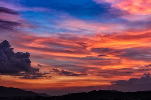 Sunrise cloudscape - Dramatic Sky backgrounds Stock-Fotos