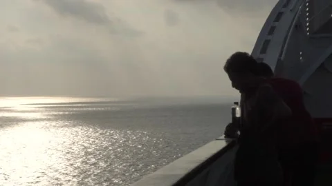 Sunrise from the deck of a ship sailing in the ocean. Stock-Footage 135385389