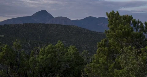 Sunrise Desert Mountain 스톡 동영상 79573911