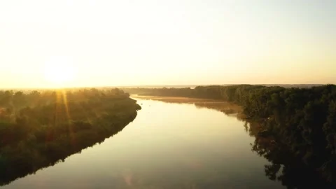 Sunrise on the Desna River 스톡 동영상 208463694